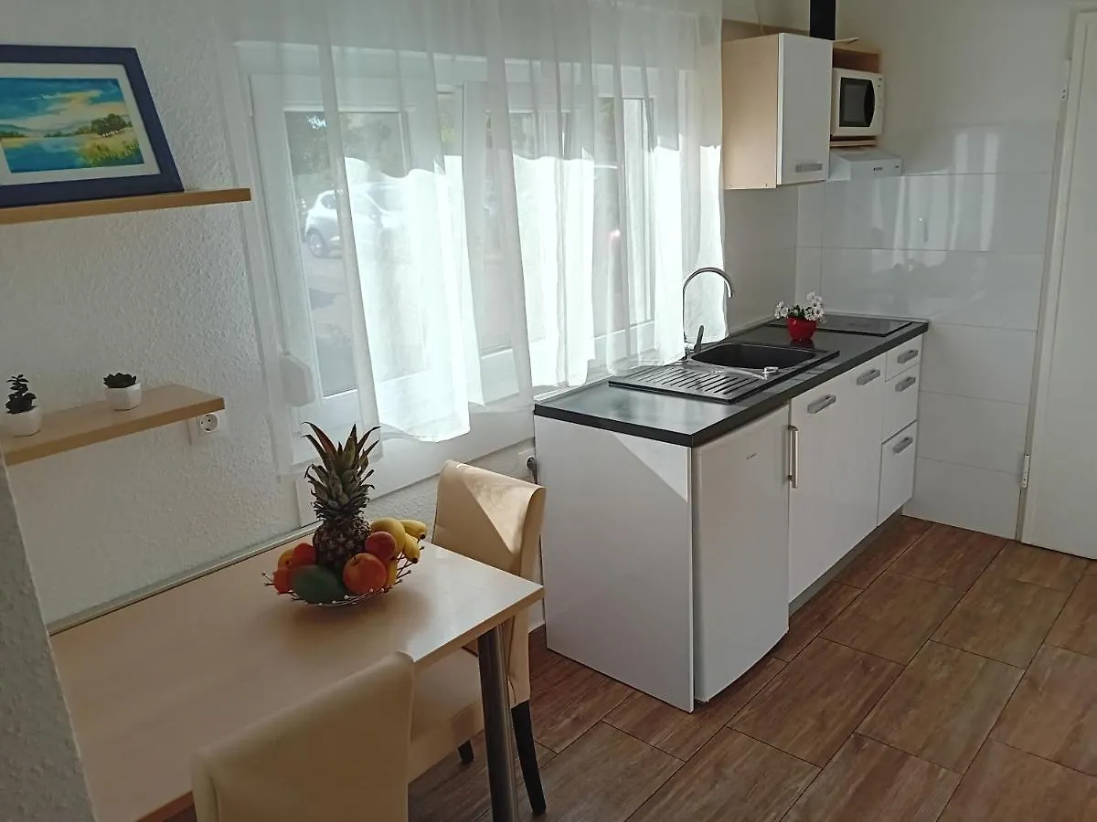 Apartment Nikol Pula